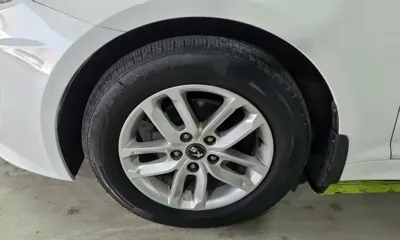Kia K5 2013, 236000 км, за 2180.38 USD