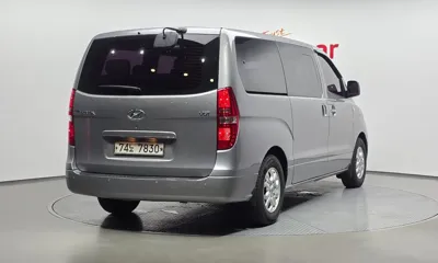Hyundai Starex 2015, 186224 км, за 4791.91 USD