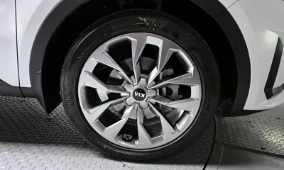Kia Sorento 2021, 97078 км, за 15526.92 USD