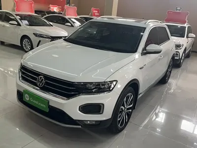 Volkswagen T-Roc 2021, 61500 км, за 10299.98 USD