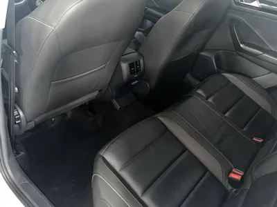 Volkswagen T-Roc 2021, 61500 км, за 10299.98 USD