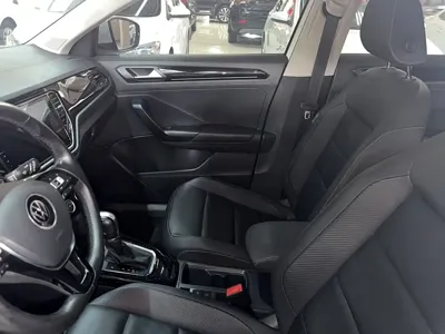 Volkswagen T-Roc 2021, 61500 км, за 10299.98 USD - фото 21