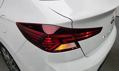Hyundai Avante 2019, 76607 км, за 8190.86 USD - фото 23