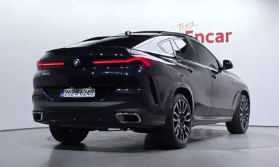 BMW X6 2025, 15427 км, за 78741.66 USD