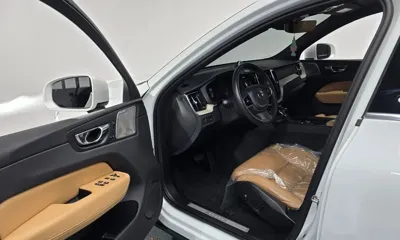 Volvo XC60 2018, 132533 км, за 16254.64 USD - фото 10