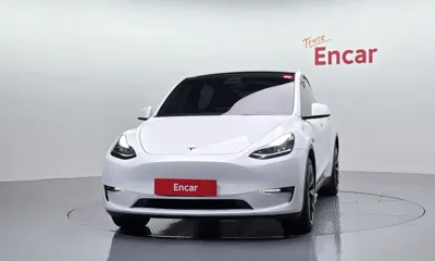 Tesla Model Y 2022, 36932 км, за 30142.8 USD