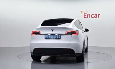 Tesla Model Y 2022, 36932 км, за 30142.8 USD