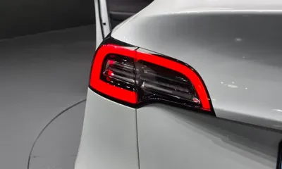 Tesla Model Y 2022, 36932 км, за 30142.8 USD - фото 23