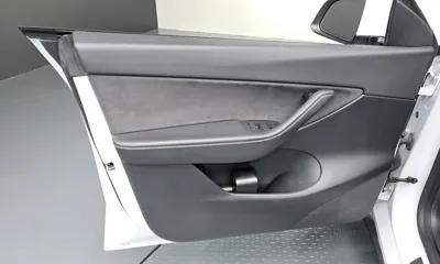 Tesla Model Y 2022, 36932 км, за 30142.8 USD - фото 24