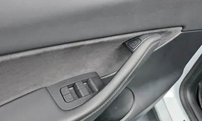 Tesla Model Y 2022, 36932 км, за 30142.8 USD - фото 31