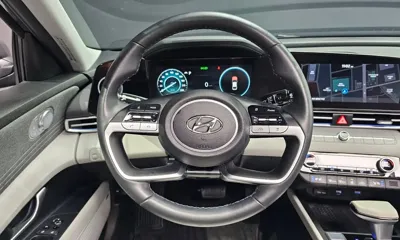 Hyundai Avante 2021, 72046 км, за 12295.09 USD - фото 13