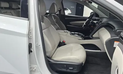 Hyundai Tucson 2021, 80302 км, за 17112.65 USD - фото 10