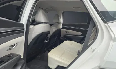 Hyundai Tucson 2021, 80302 км, за 17112.65 USD - фото 12