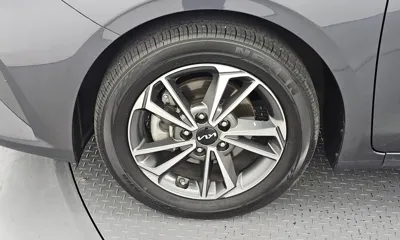 Kia K3 2022, 34625 км, за 10708.63 USD