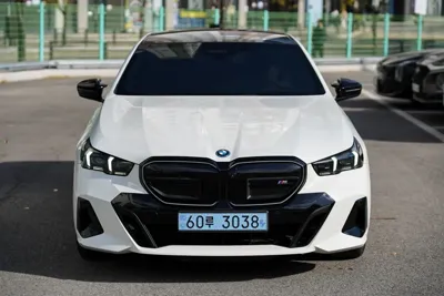 BMW i5 2025, 11000 км, за 69711.84 USD