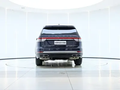 Lincoln Aviator 2024, 31600 км, за 38694.67 USD