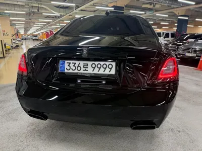 Rolls-Royce Ghost 2022, 28000 км, за 290386.49 USD