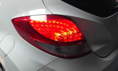 Hyundai Veloster 2012, 120885 км, за 2467.93 USD - фото 23