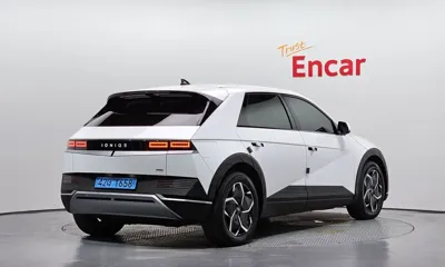 Hyundai Ioniq5 2023, 24296 км, за 21387.24 USD