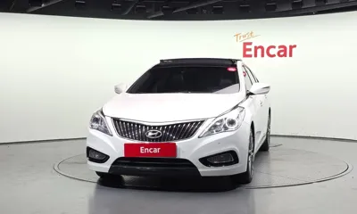 Hyundai Grandeur 2014, 251767 км, за 2927.4 USD
