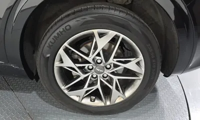 Genesis GV70 2021, 143087 км, за 18566.79 USD - фото 21