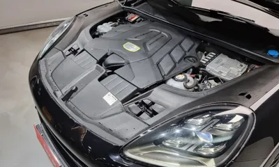 Porsche Cayenne 2020, 67053 км, за 59642.65 USD - фото 6
