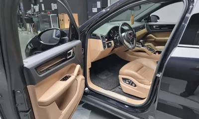 Porsche Cayenne 2020, 67053 км, за 59642.65 USD - фото 11