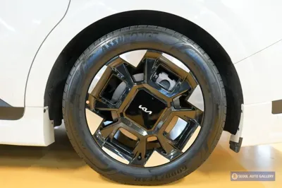 Kia Canival 2024, 19500 км, за 51791.56 USD