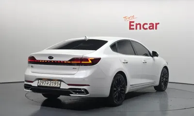 Kia K7 2020, 226825 км, за 8125.85 USD