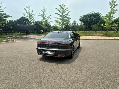 Hyundai Grandeur 2022, 44838 км, за 14832.18 USD