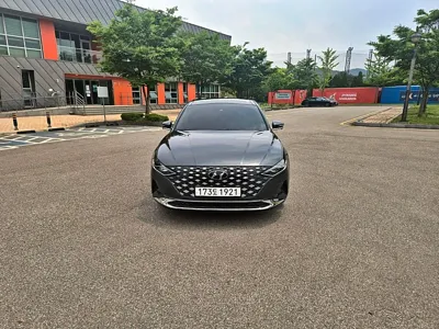 Hyundai Grandeur 2022, 44838 км, за 14832.18 USD