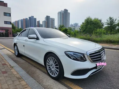 Mercedes-Benz E-Class · 2017 год