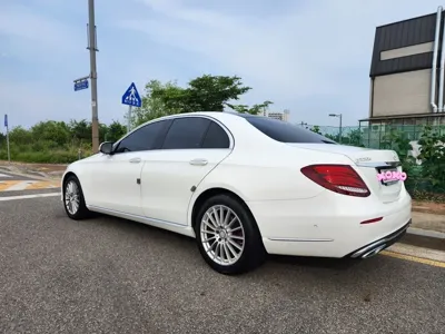 Mercedes-Benz E-Class 2017, 193000 км, за 11596.1 USD