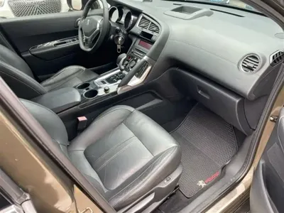 Peugeot 3008 2014, 60000 км, за 2913.42 USD