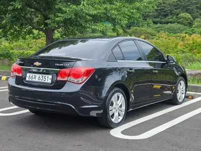 ChevroletGMDaewoo Cruze 2014, 72900 км, за 2537.08 USD
