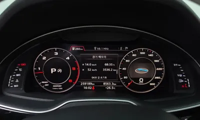 Audi Q7 2016, 259189 км, за 9767.53 USD - фото 8