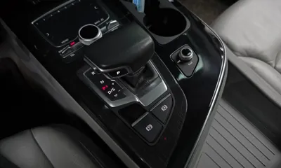 Audi Q7 2016, 259189 км, за 9767.53 USD - фото 9