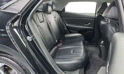 Hyundai Avante 2021, 74844 км, за 10840.83 USD - фото 12