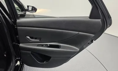 Hyundai Avante 2021, 74844 км, за 10840.83 USD - фото 25