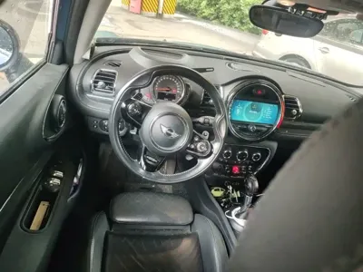 MINI Mini Clubman 2018, 57300 км, за 15935.54 USD