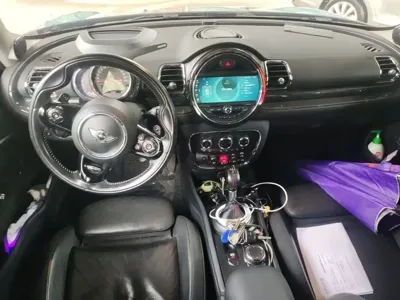 MINI Mini Clubman 2018, 57300 км, за 15935.54 USD - фото 13