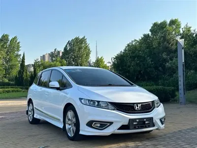 Honda Jade 2013, 150000 км, за 4708.56 USD