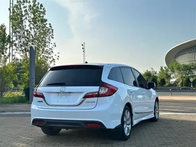 Honda Jade 2013, 150000 км, за 4708.56 USD