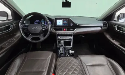 Hyundai Grandeur 2018, 108726 км, за 12182.42 USD - фото 7