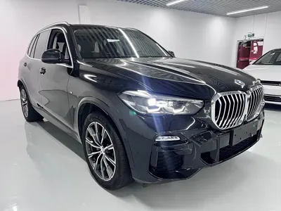 BMW X5 (Import) 2021, 48000 км, за 32503.76 USD