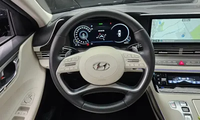 Hyundai Grandeur 2022, 55013 км, за 16604.8 USD - фото 13