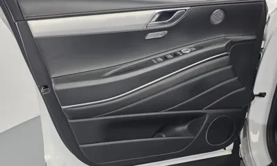 Genesis GV80 2022, 44138 км, за 29237.47 USD - фото 24