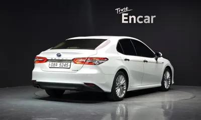 Toyota Camry 2019, 125624 км, за 15960.92 USD