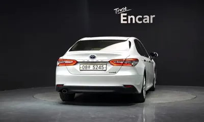 Toyota Camry 2019, 125624 км, за 15960.92 USD