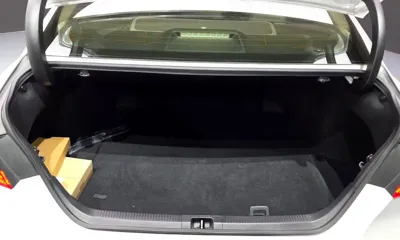 Toyota Camry 2019, 125624 км, за 15960.92 USD - фото 16